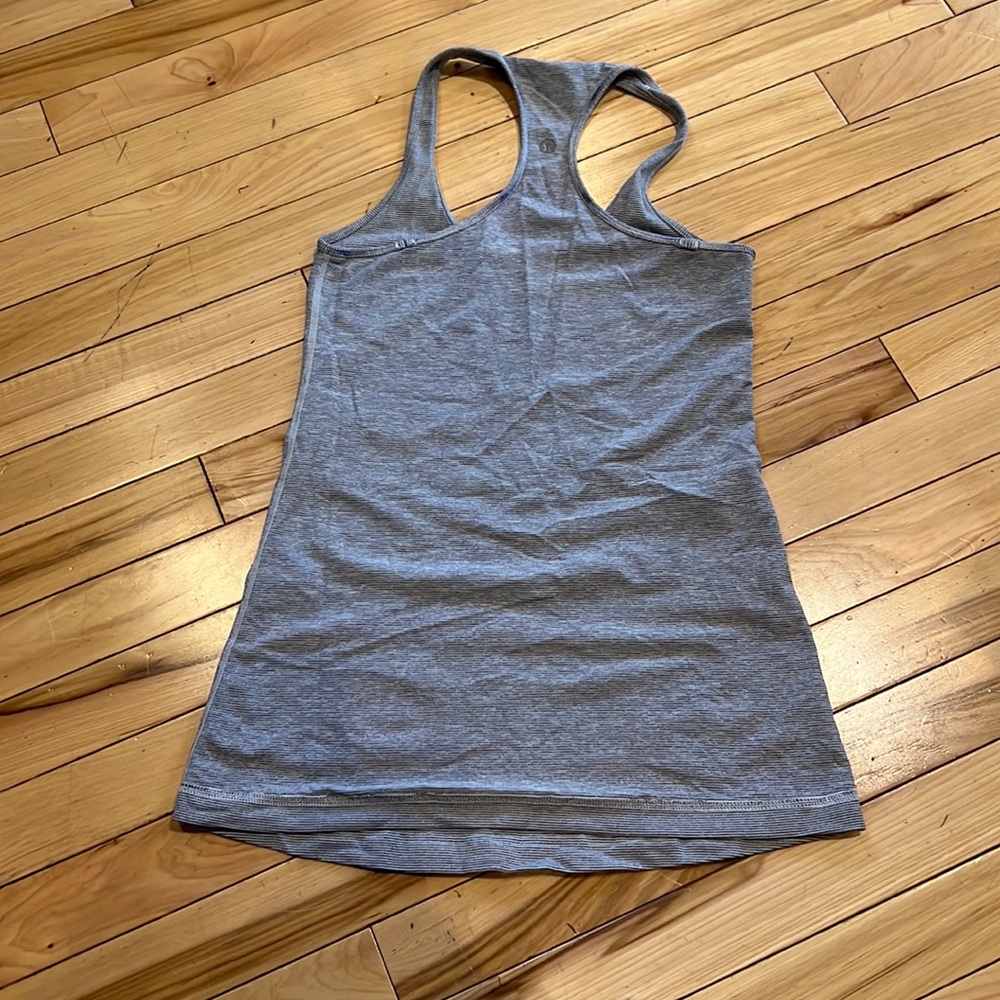 Lululemon grey tank size small